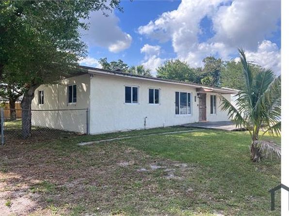 20780 NW 37th Ct
