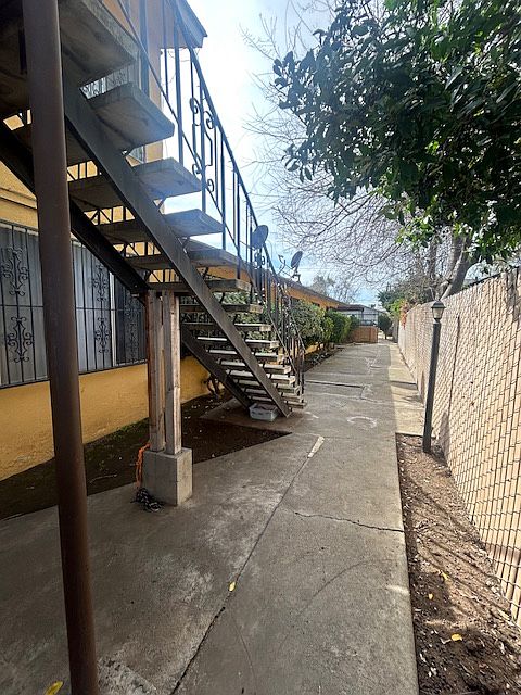 1st image of 2218 N Glenn Ave #K