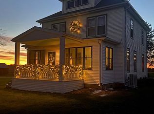 1794 S Klinger Rd, Pecatonica, IL 61063