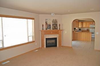 3rd image of 1251 Wheatridge Dr
