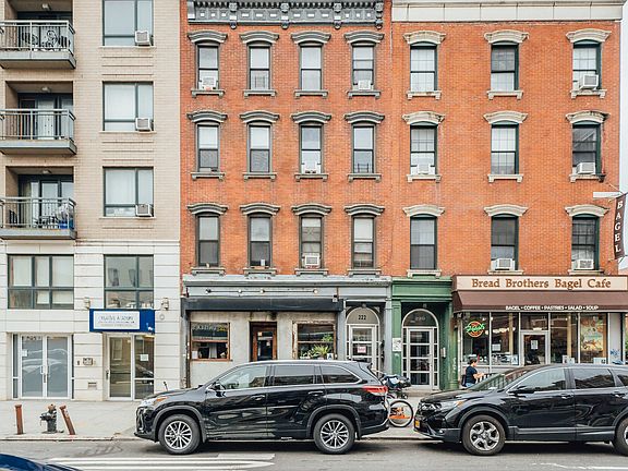 3rd image of 222 Bushwick Ave #1M