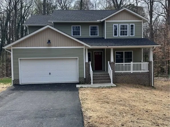 20 Hillcrest Rd, Petersburg, VA 23805