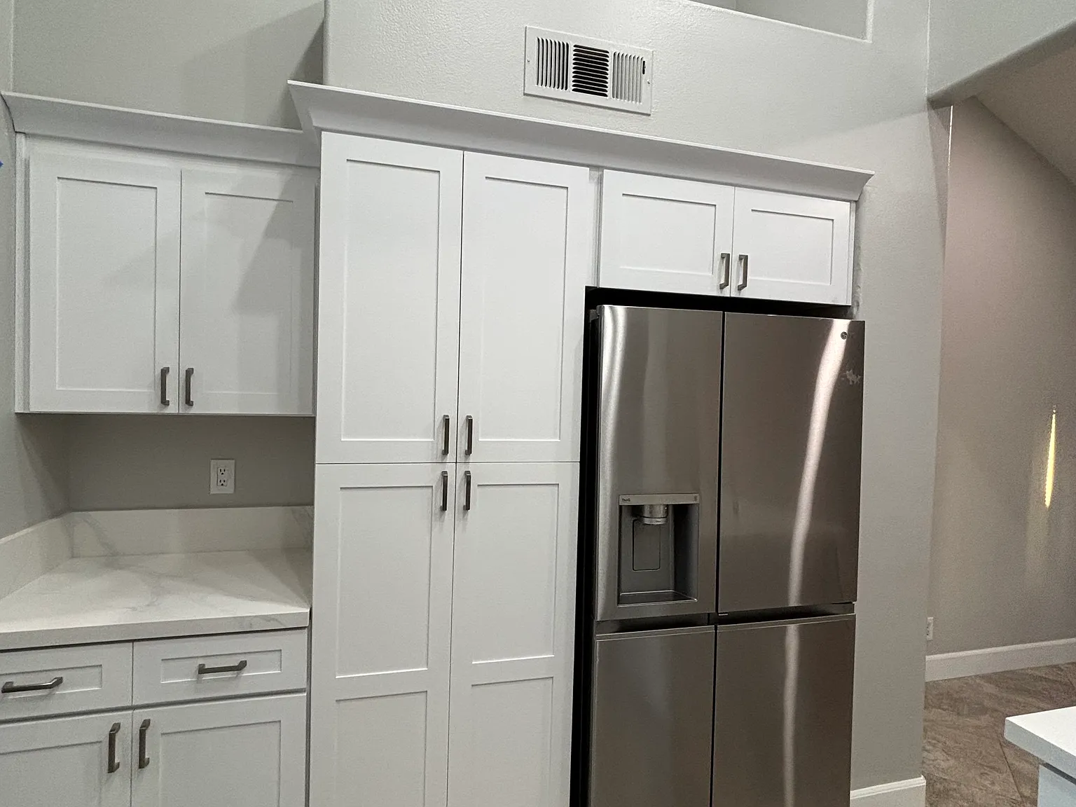 3 bed, 1600 sqft, $6,000 — Photo 4