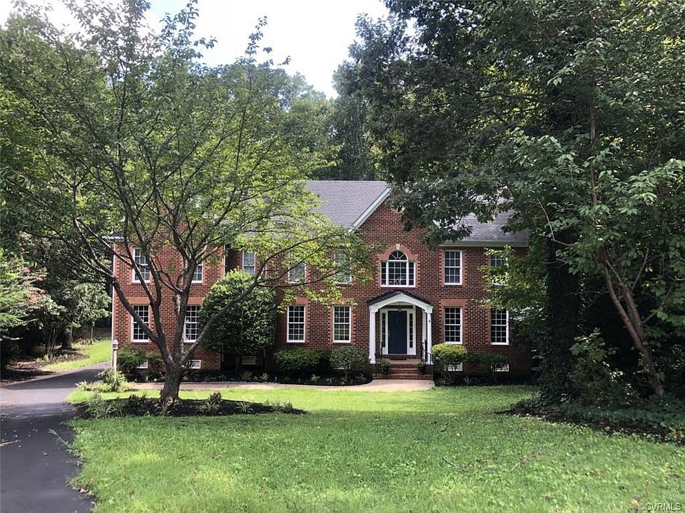 1st image of 9105 Stephens Manor Dr