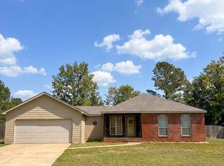 412 Chenoa Ave, Carthage, MS 39051