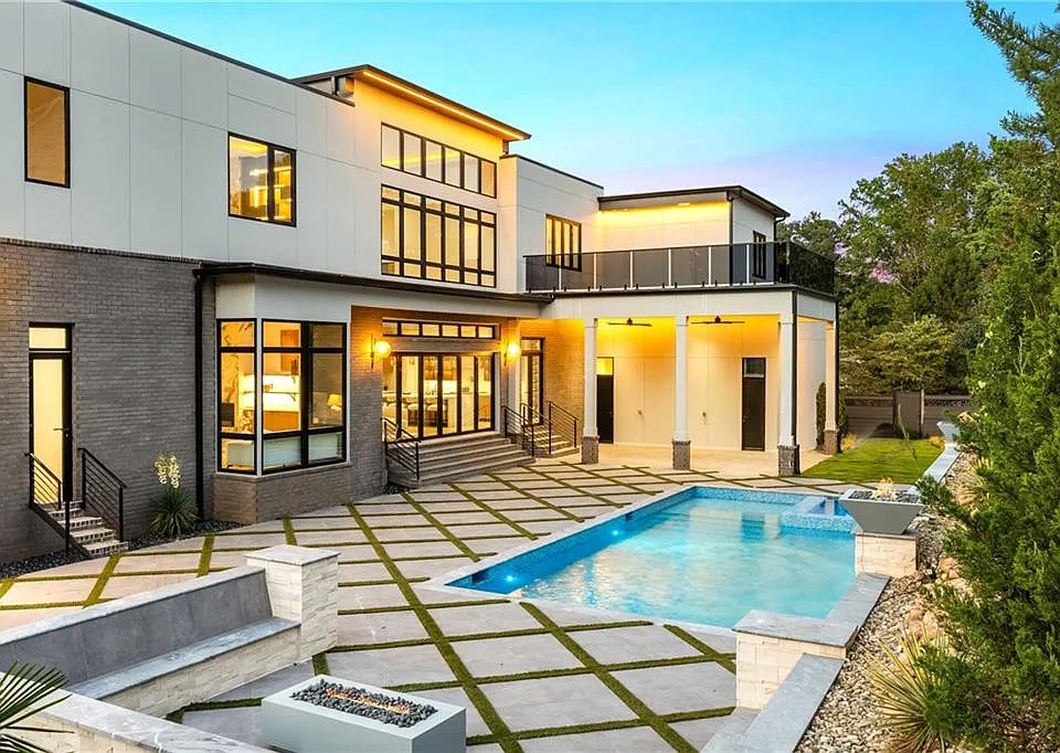 4232 Edgewood Ct