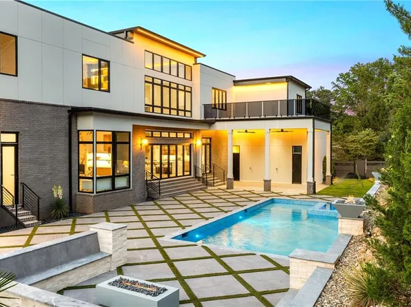 4232 Edgewood Ct, Marietta, GA 30068