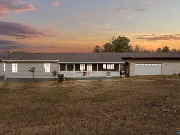 2962 County Road 140, Ider, AL 35981