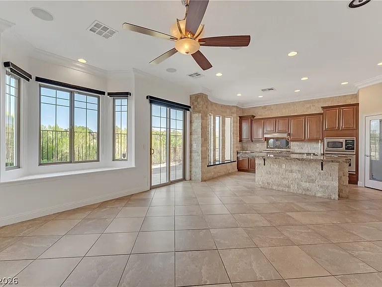 9201 Tudor Park Pl — Photo 4