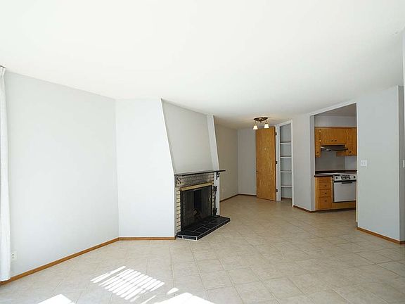 5th image of 169 Buena Vista Ter APT 1