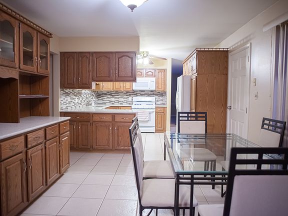 4th image of 705 Oriole Dr