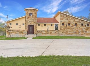 233 Esmeralda Dr, San Antonio, TX 78228