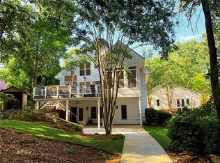 201 Providence Point Ln, Hartwell, GA 30643