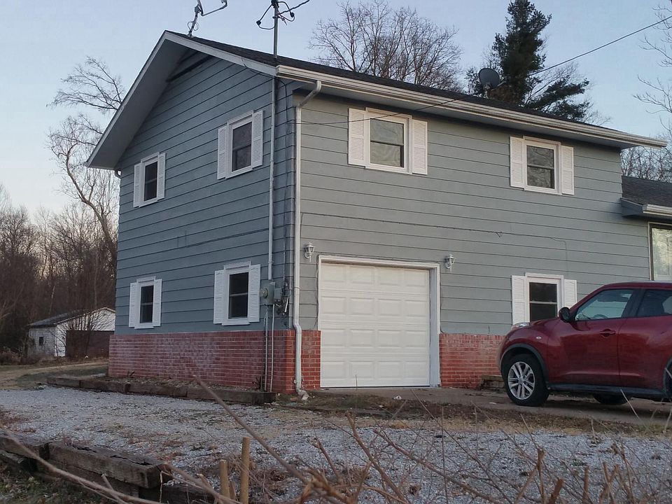 Front view from driveway