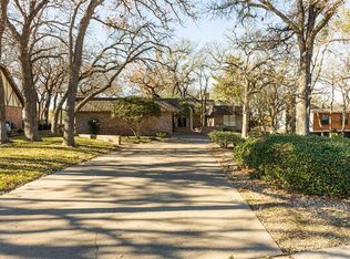 4111 Fairway Dr, Granbury, TX 76049