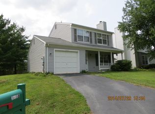 3218 Tranquility Ln, Herndon, VA 20171