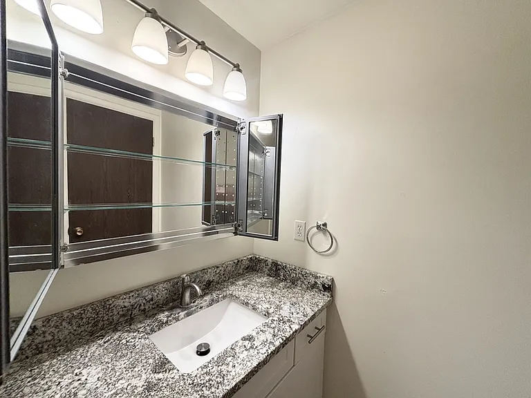 4768 S Bonair St #6 — Photo 14