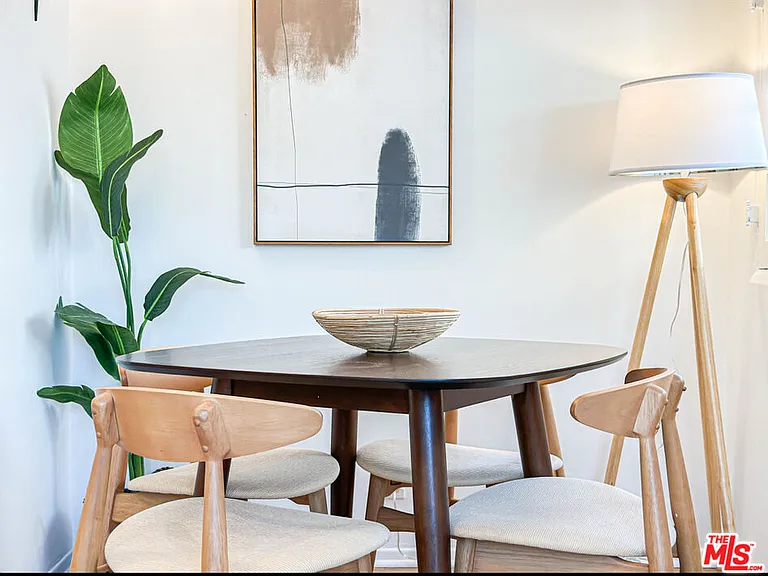 239 S Doheny Dr #239 — Photo 9