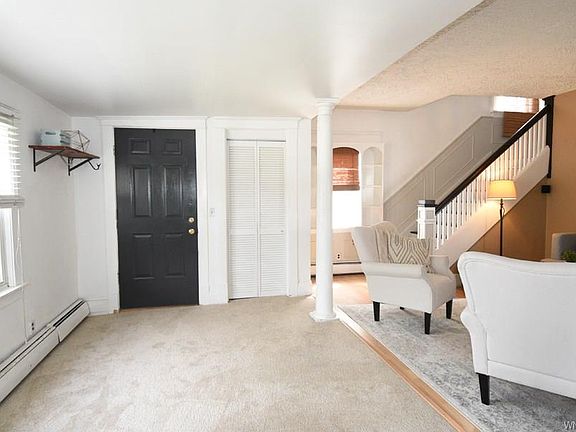 2nd image of 22 Lyndhurst Ave