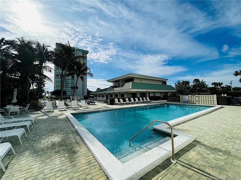 9900 S Ocean Dr #810 — Photo 77