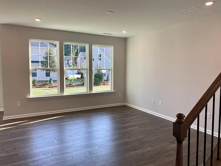 113 Barba Pass Ln — Photo 11