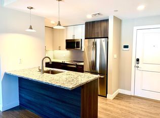 160 Cambridge St #2B-2BA-1039SQFT, Burlington, MA 01803