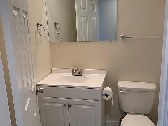 5th image of 1273 N Garnette St