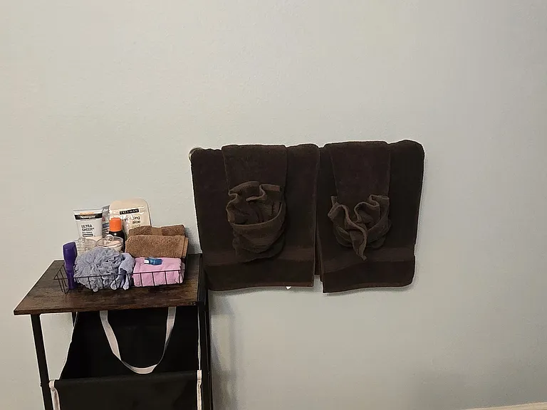 1st floor full bathroom