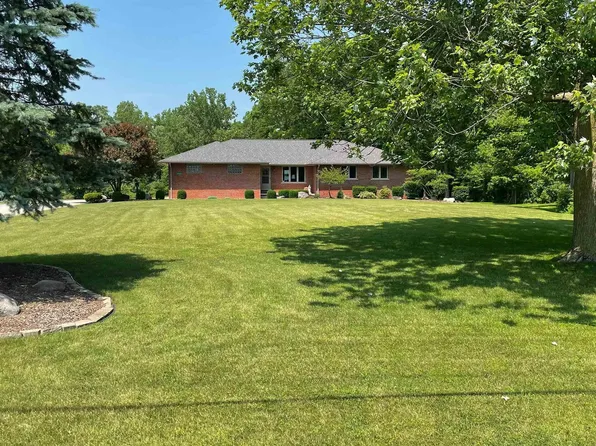 9684 Arnold Rd, Ira, MI 48023