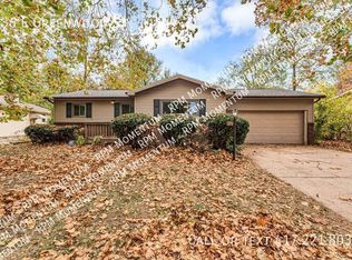 536 E Greenwood St, Springfield, MO 65807