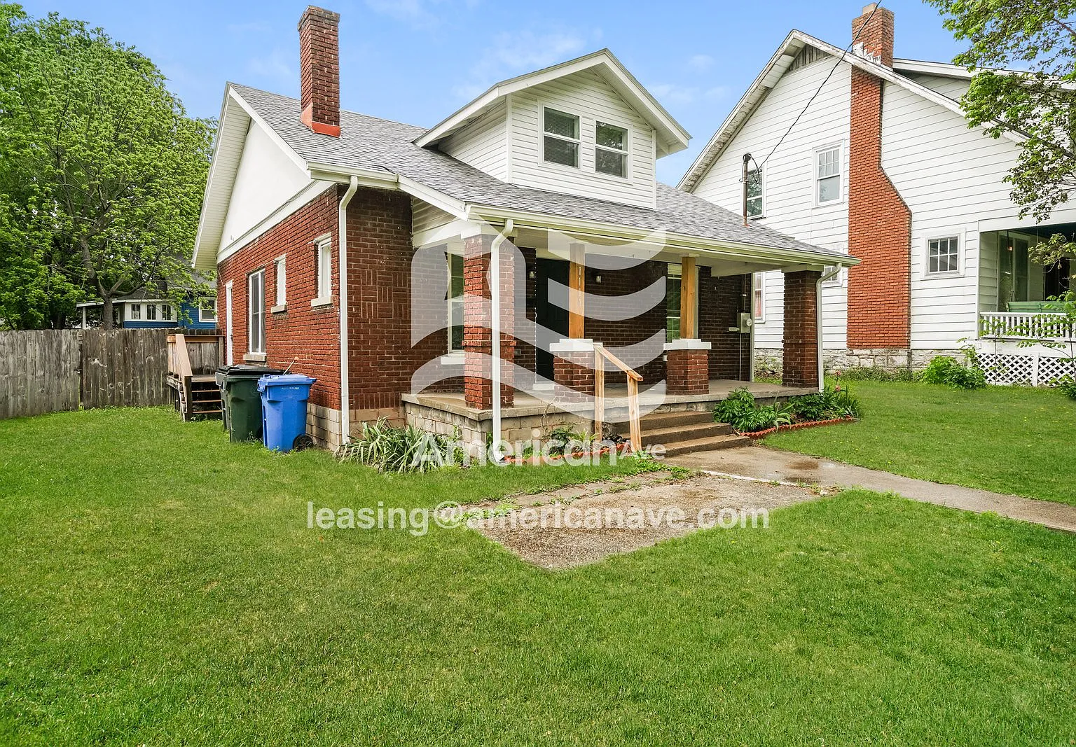 3 bed, 2.5 bath, 1316 sqft, $1,725 — Photo 2