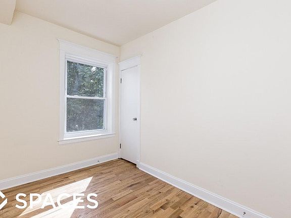 3rd image of 1524 N Kedzie Ave #3211TWO