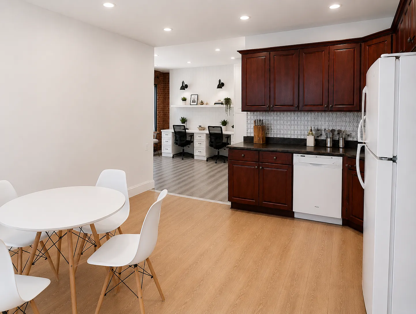 3 bed, 1300 sqft, $2,399 — Photo 4
