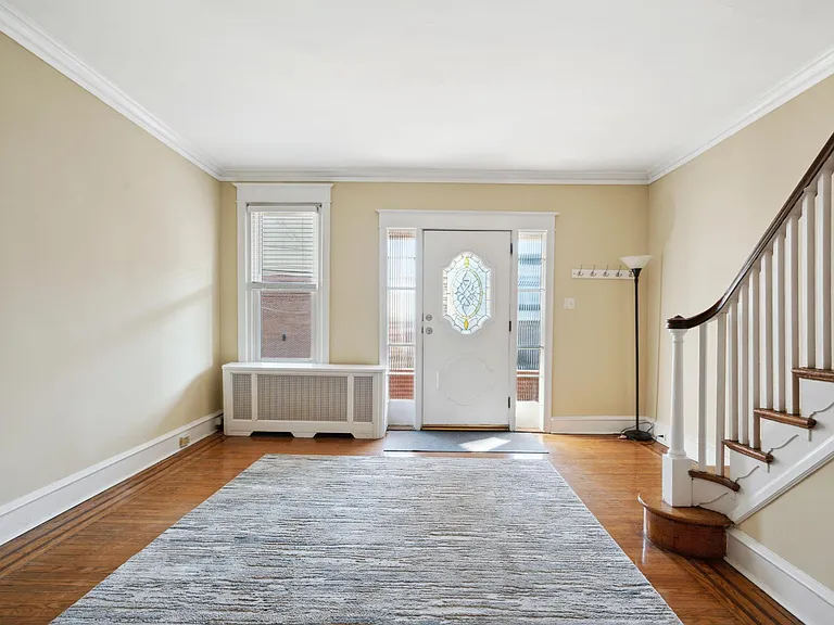 344 Fountain St — Photo 8