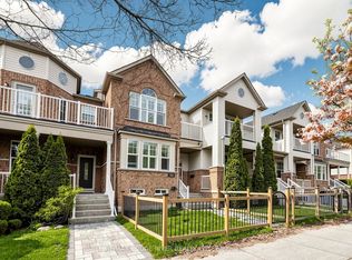 38 Port Union Rd, Toronto, ON M1C5K5