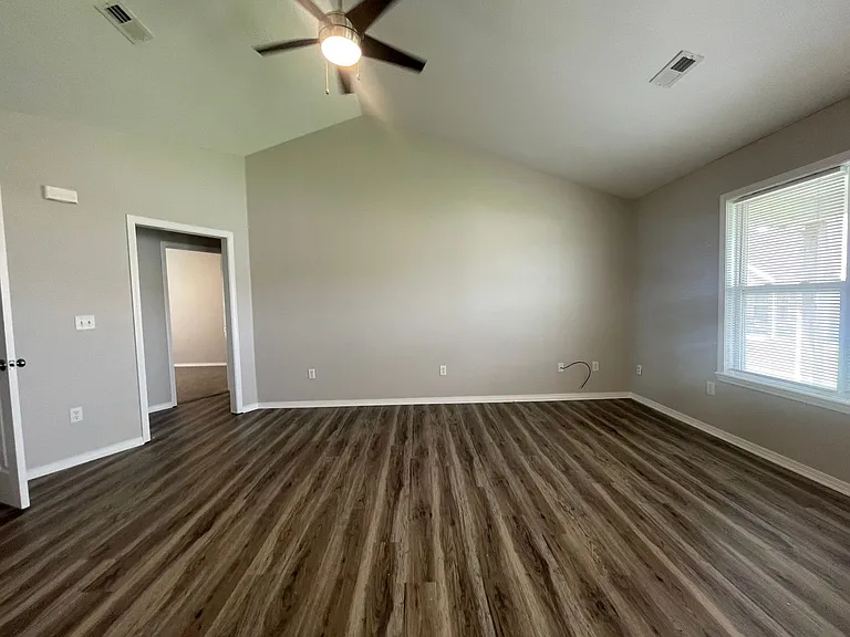 139 Woodland Dr — Photo 9