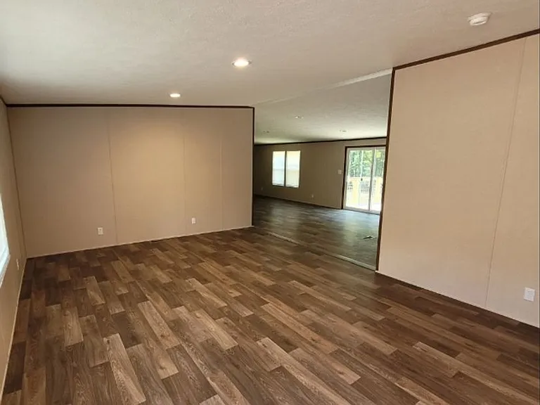 39 Sunnybrook Ln — Photo 3