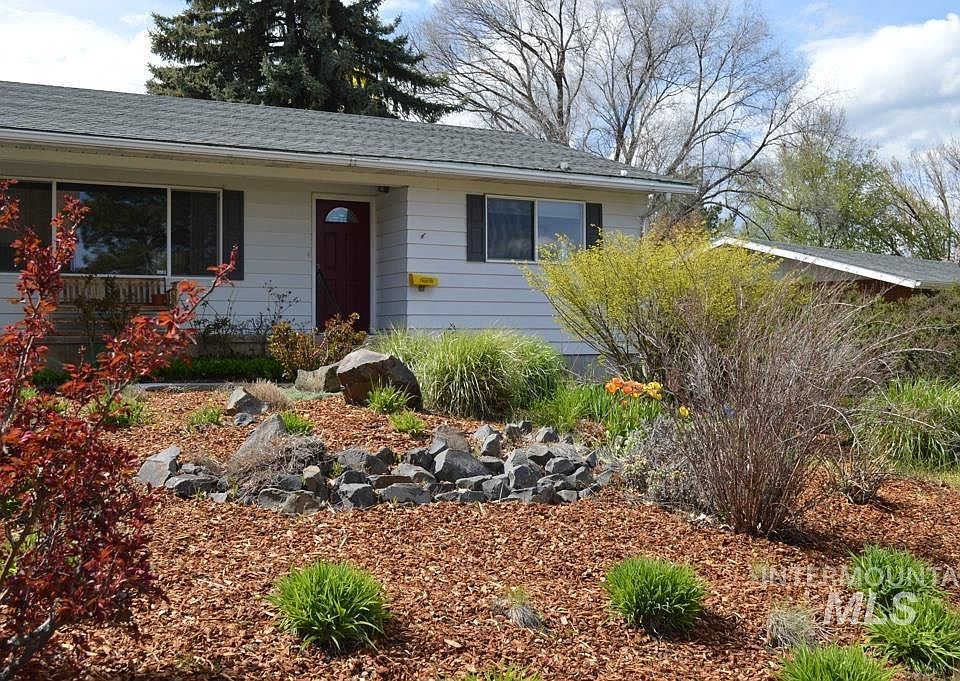 1st image of 463 Indian Hills Dr