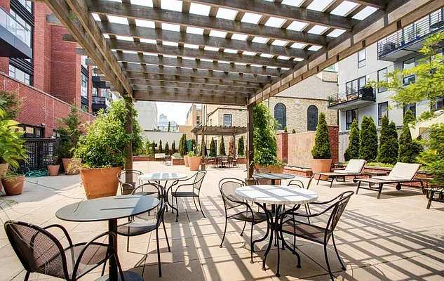 Rented by Compass | media 27