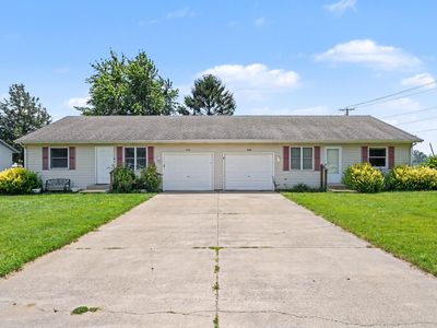 1676/1680 Pheasant Run, Baroda, MI, 49101