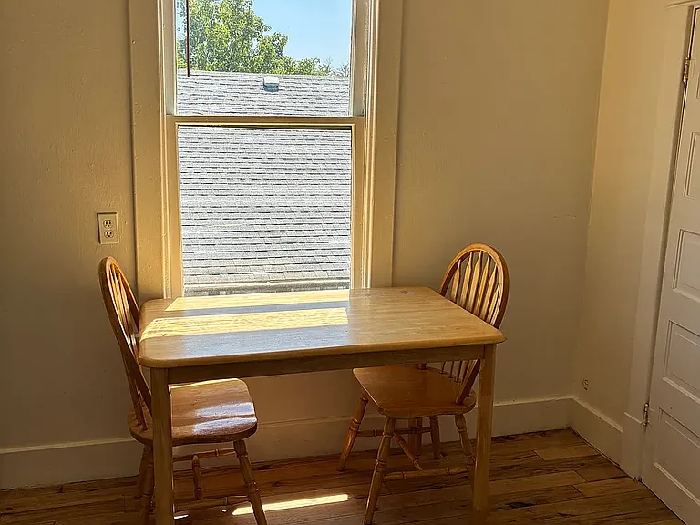 1216 W State St #5 — Photo 11