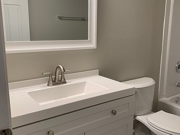 5th image of 115 Harbor Dr