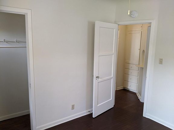 3rd image of 516 N Madison Ave #516