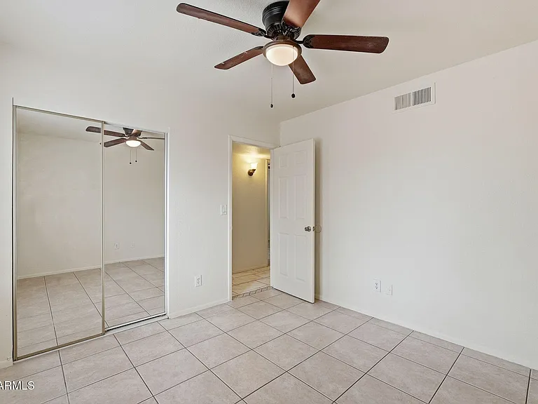 4731 W Paradise Ln — Photo 26
