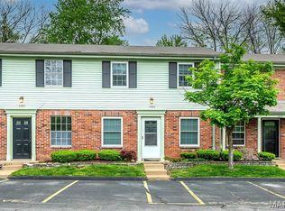 1405 Vadera Ct, Fenton, MO 63026