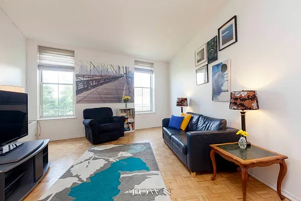 Sold by Town Residential | media 26