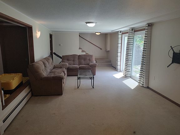 3rd image of 2449 Imperial Dr #A