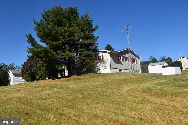 1st image of 50 Sunny Side Dr