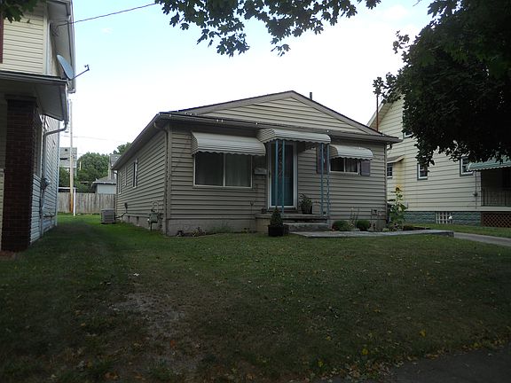 2nd image of 1399 Dietz Ave