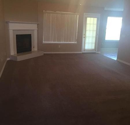 2nd image of 1655 Florence Ave